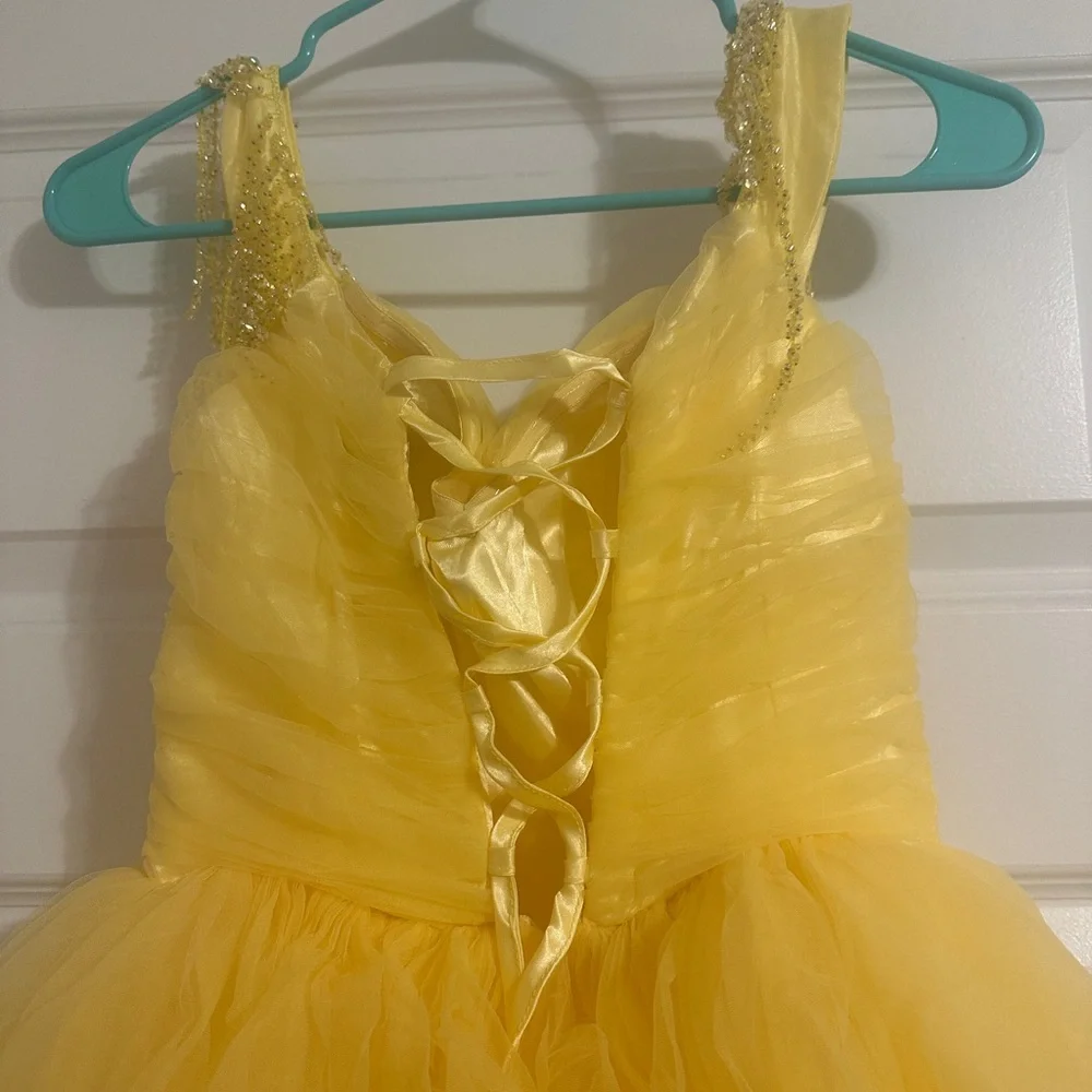 Elegant Yellow Prom Dress - Picture 4 of 6